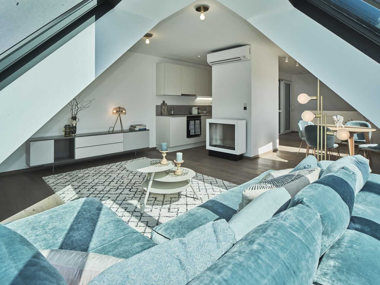 elegantes Staging für eine Miet-Maisonette
